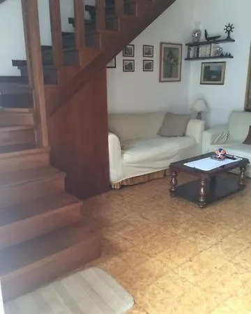 Nice Holiday Home Marina di Castagneto Carducci